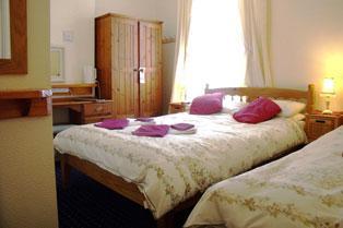 Triple Room with Private Bathroom